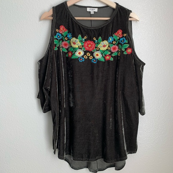 Umgee Embroidered Velvet Cold Shoulder Top - Picture 2 of 7